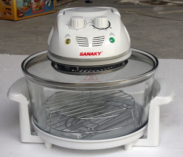Vệ sinh l&ograve; nướng thủy tinh thường xuy&ecirc;n&nbsp;